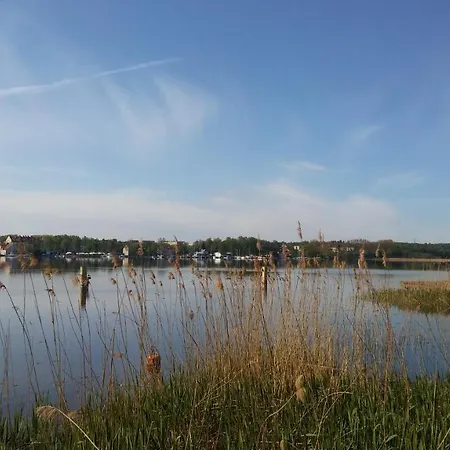 公寓 U Hanusi 奥斯特罗达